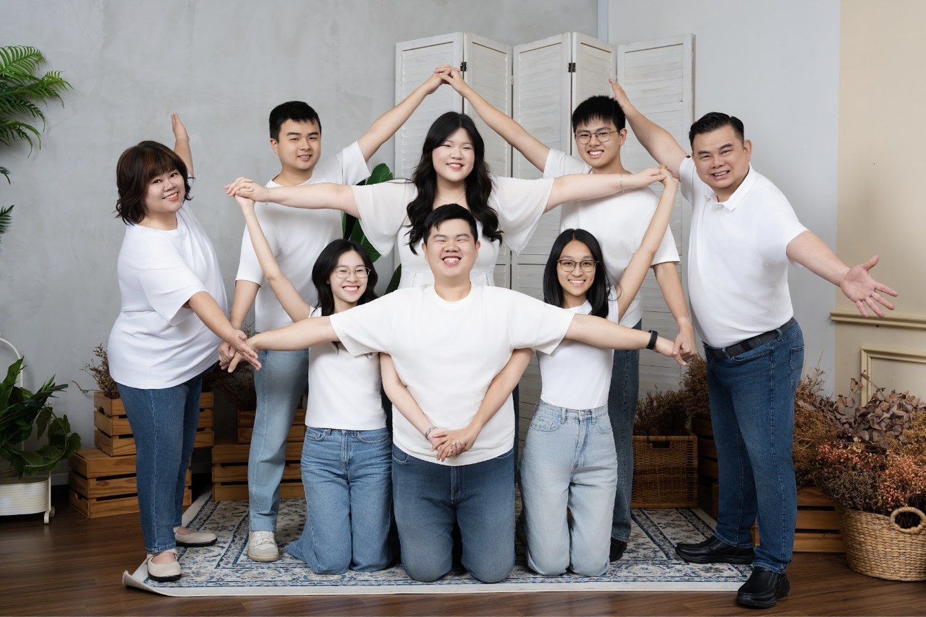 Real Premo Studio client photo — family portrait